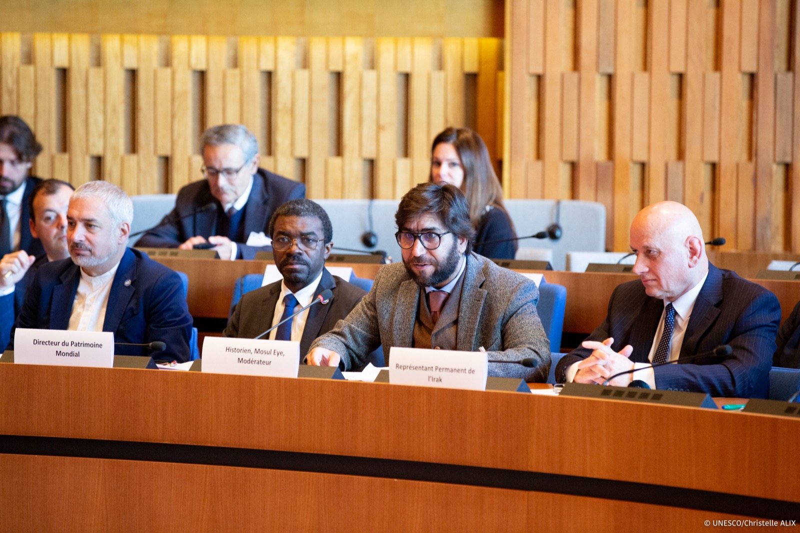 Omar Mohammed moderating at UNESCO, Paris